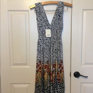V Neck Floral / Animal print dress